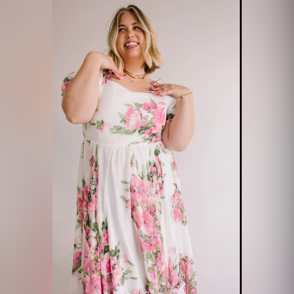 Ivy City Co White Maxi Dress with Pink Floral Print - Picture 2 of 5